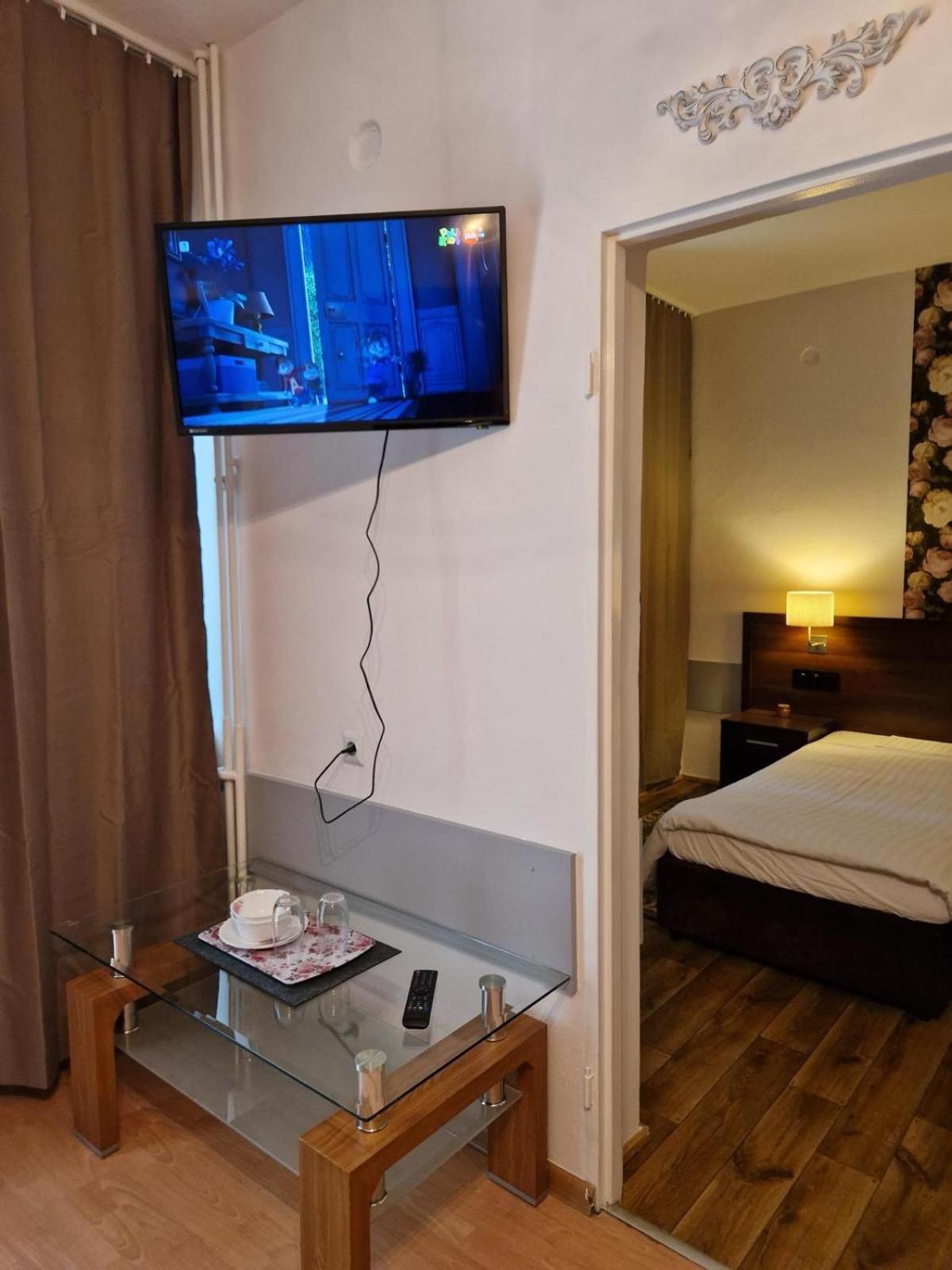 Peters Hotel ตูราวา ภายนอก รูปภาพ