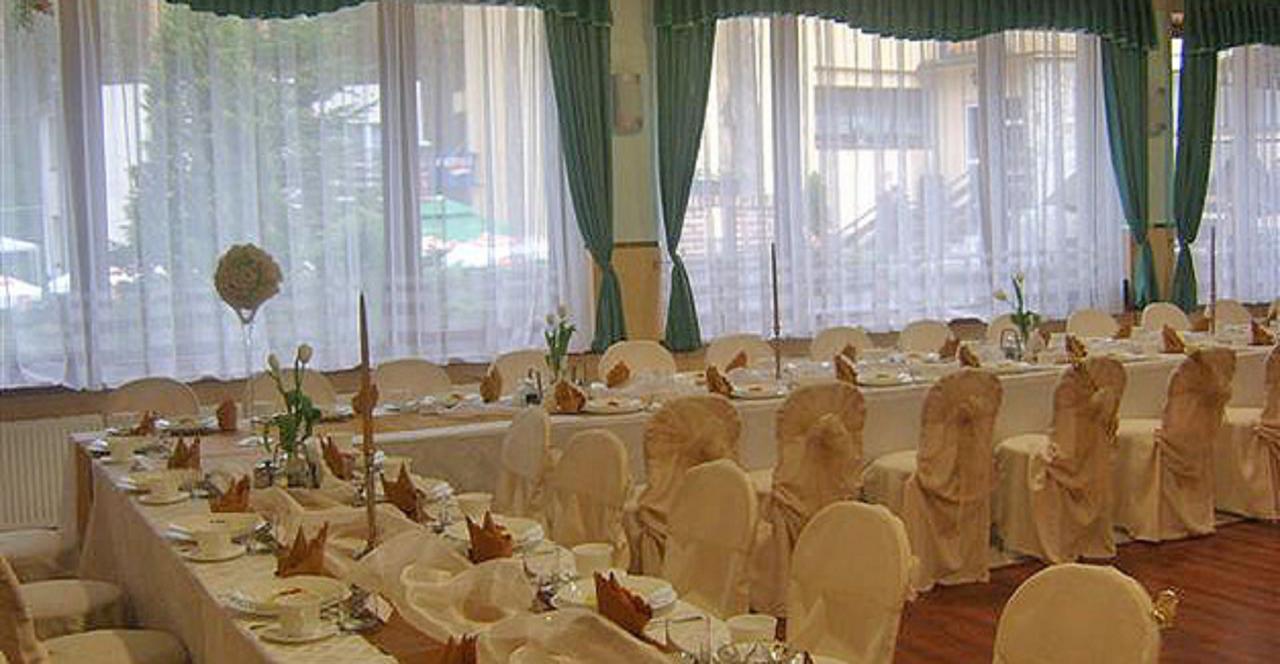 Peters Hotel ตูราวา ภายนอก รูปภาพ